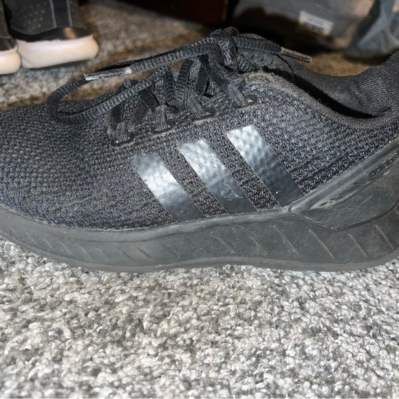 Adidas black tennis shoes size 1 - Picture 3 of 4